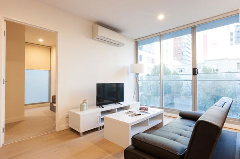 Apartment 101 - Australian Directory 6