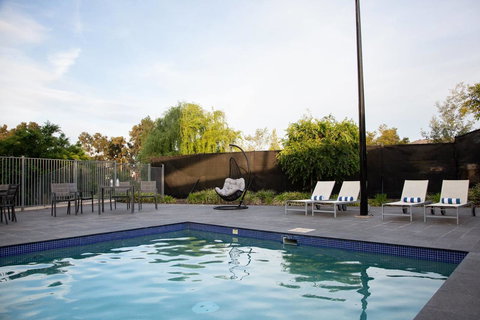 Quest Wodonga - Australian Directory 1