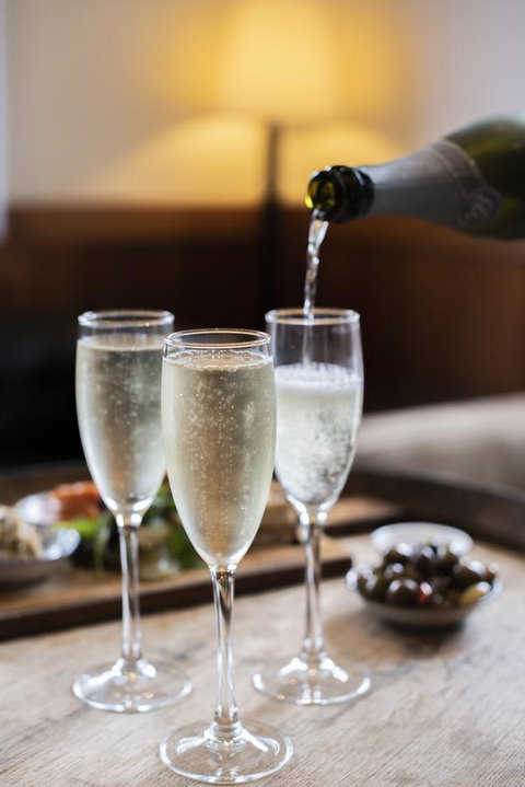 Yarra Valley Lodge - Australian Directory 15