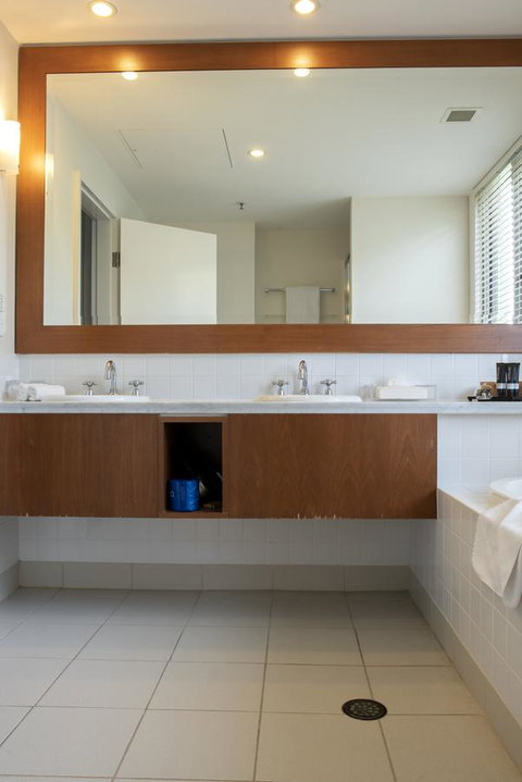 Yarra Valley Lodge - Australian Directory 20