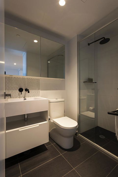 Ali & Hill Accommodation@lighthouse - Australian Directory 1