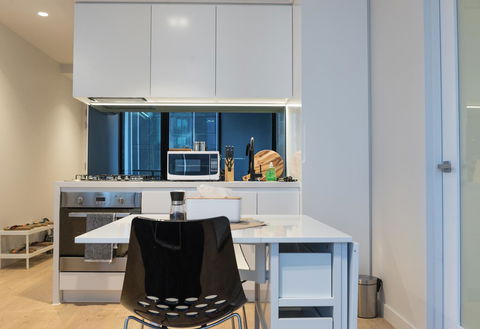 Ali & Hill Accommodation@lighthouse - Australian Directory 2