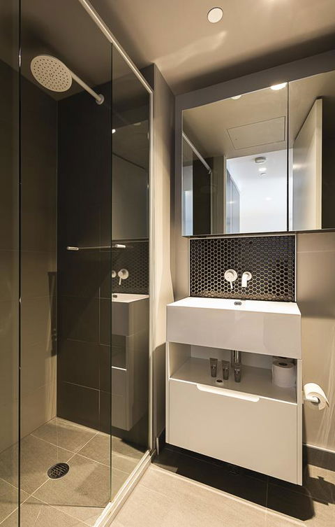 Ali & Hill Accommodation@lighthouse - Australian Directory 13
