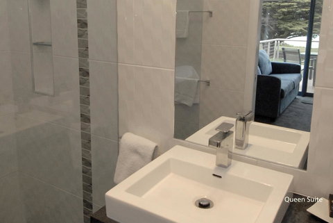 Seascape Accommodation - Australian Directory 9