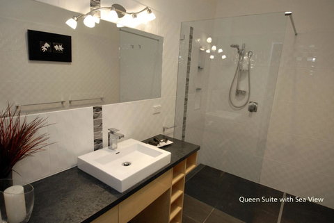 Seascape Accommodation - Australian Directory 6