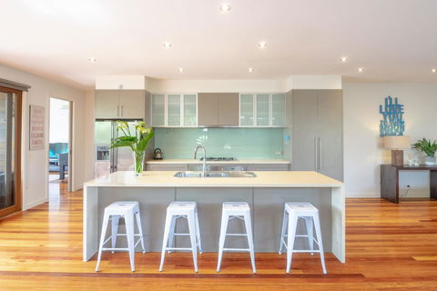 Blairgowrie Moonah Beach House: Walk To Beach - Australian Directory 0