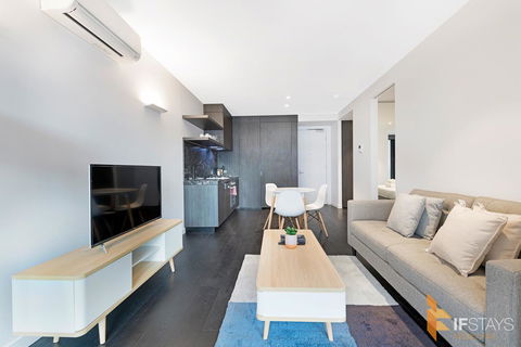 IFSuites (IFSTAYS) North Apartment - Australian Directory 12