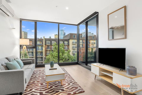 IFSuites (IFSTAYS) North Apartment - Australian Directory 0