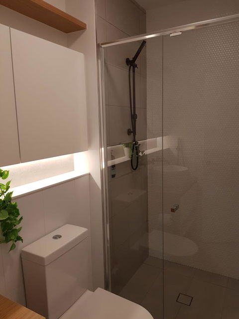 Ivanhoe Apartments - Australian Directory 23