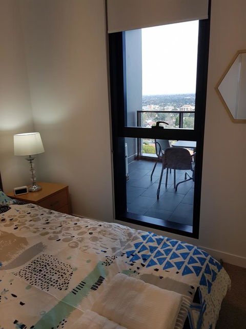 Ivanhoe Apartments - Australian Directory 21