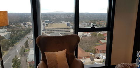 Ivanhoe Apartments - Australian Directory 7