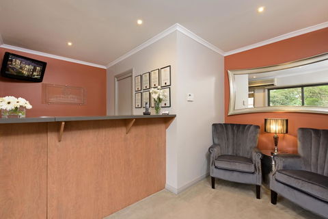 Ringwood Royale - Australian Directory 2