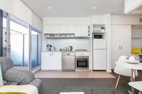Complete Host The River Apartments - Australian Directory 0