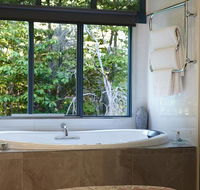 Ashwood Cottages - Australian Directory