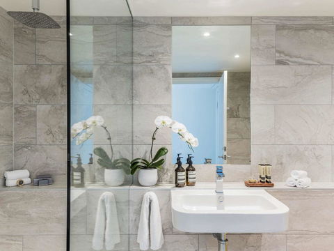 Quay West Suites Melbourne - Australian Directory 28