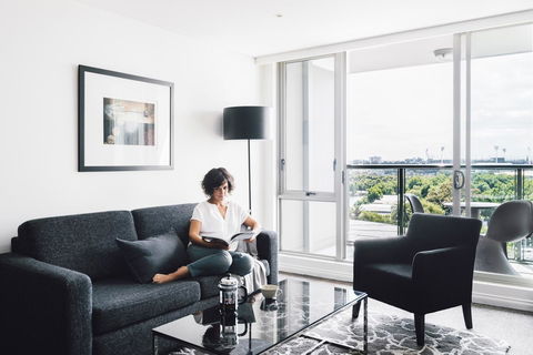 Quay West Suites Melbourne - Australian Directory 0