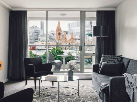 Quay West Suites Melbourne - Australian Directory 1