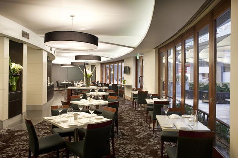 Quay West Suites Melbourne - Australian Directory 21