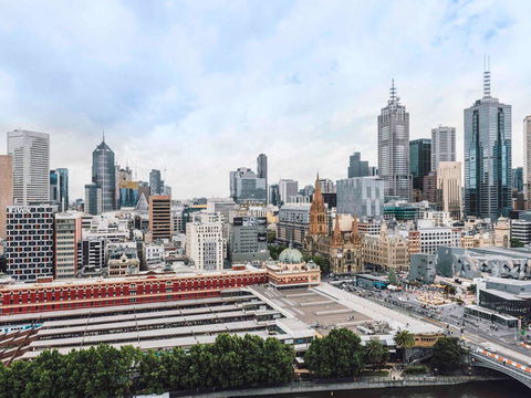 Quay West Suites Melbourne - Australian Directory 44