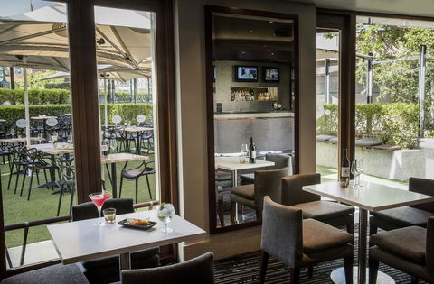 Quay West Suites Melbourne - Australian Directory 24