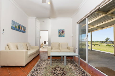 Cottages For Couples - Australian Directory 28