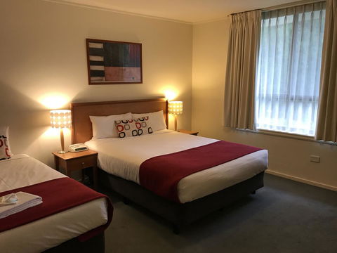 Knox International Hotel And Apartments - Australian Directory 14