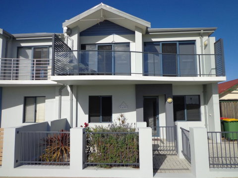 The Beach Villa Bunbury - Australian Directory 0