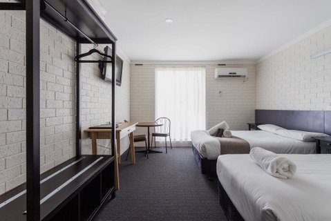 The Busselton Motel - Australian Directory 2