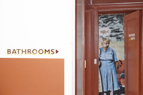 The Erko Hotel - Australian Directory 3