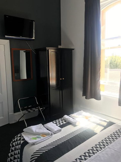 The Federal Boutique Hotel - Australian Directory 3