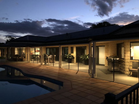 The Glen - Australian Directory 0