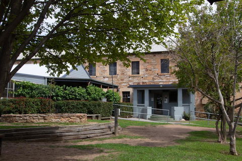 The Globe Hotel, Rylstone - Australian Directory 0