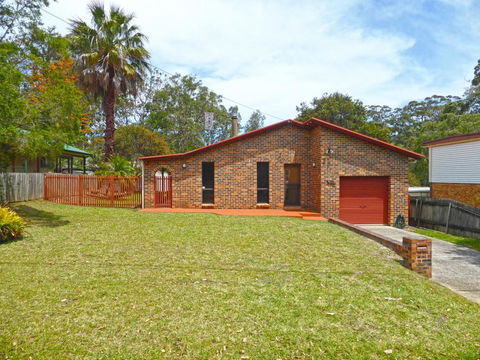 The Happy Shack @ Callala Bay - Australian Directory 0