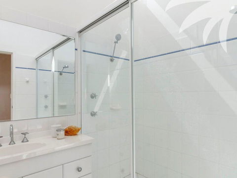 The Headland House - Australian Directory 2