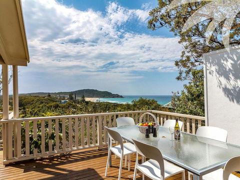 The Headland House - Australian Directory 0