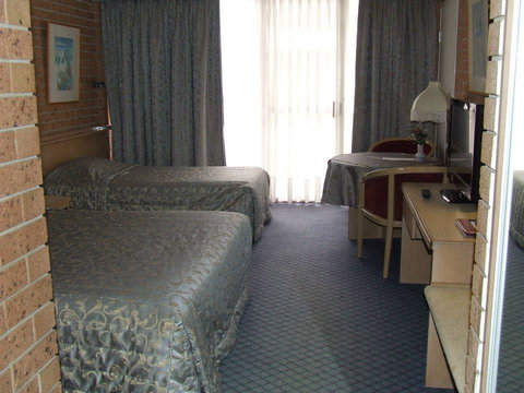 The John Hunter Motel - Australian Directory 2