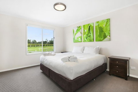 The Lake House @ 201 - Australian Directory 3