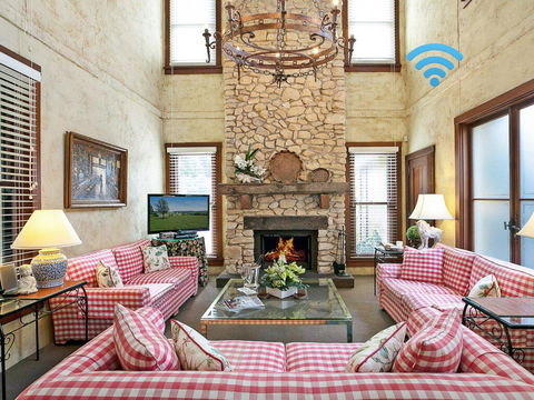 The Lodge @ Linden Hall - Australian Directory 0