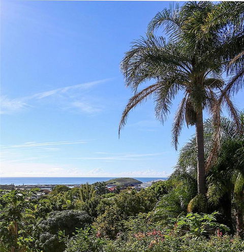 The Lookout - Coffs Harbour, NSW - Australian Directory 3