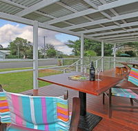 The Marlin - a gem close to rock pools - Australian Directory