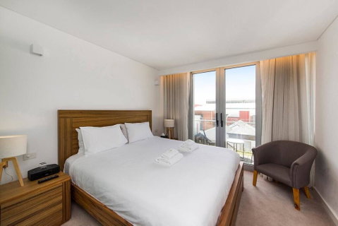The Nest - Modern Room In Northbridge With Roof Terrace - Australian Directory 0