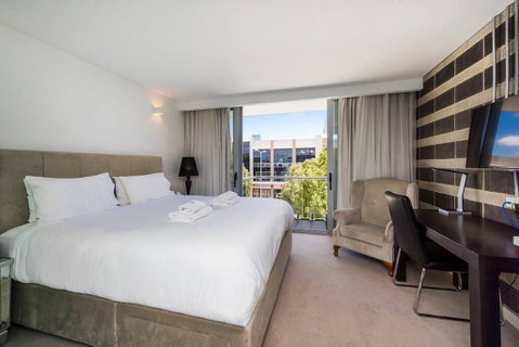 The Nest - Trendy Studio Near City Centre With Roof Terrace - Australian Directory 0