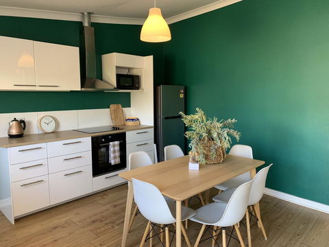 The Old Bakery Guesthouse, Harden - Australian Directory 0