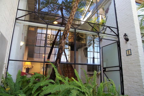 The Old Joyce Factory Loft Apartment - Australian Directory 2