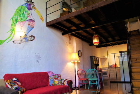 The Old Joyce Factory Loft Apartment - Australian Directory 0