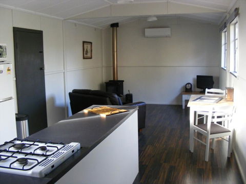 The Old School House BnB - Australian Directory 2