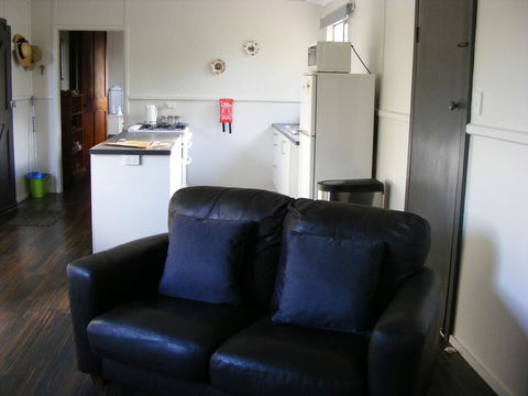 The Old School House BnB - Australian Directory 1