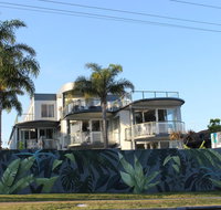 The Palms Apartments - Australian Directory