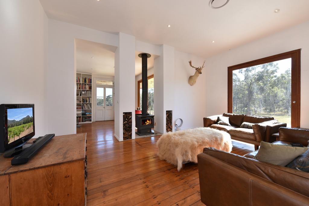 Mount Dee NSW Australian Directory