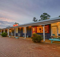 The Platypus Accommodation  Cafe - Australian Directory